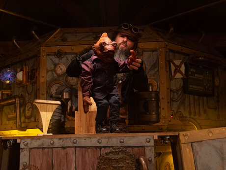 [Théâtre] Le voyage d'Ernest Grenier