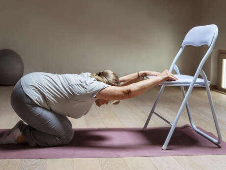 Yoga sur chaise