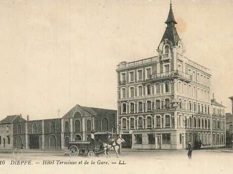 [Visite guidée] L'entrepôt réel de douanes