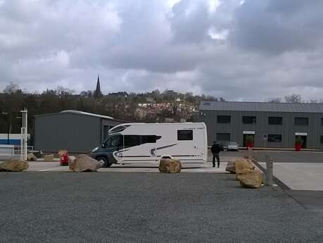 Aire de stationnement et de service de Rouen