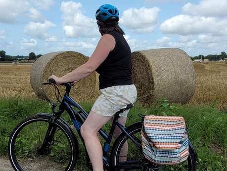 Balade familiale à vélo : patrimoine, nature & terroir