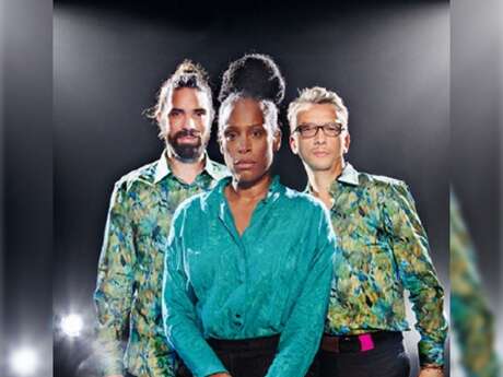 Elles - Sandra Nkaké Trio
