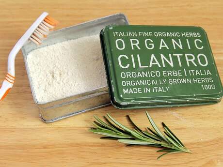 Atelier création d'un produit ménager naturel