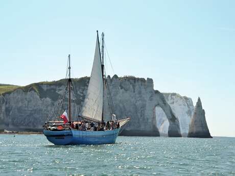 Dans la peau d’un matelot de Fécamp à Etretat