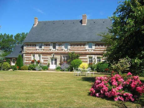 Le Petit Bijou