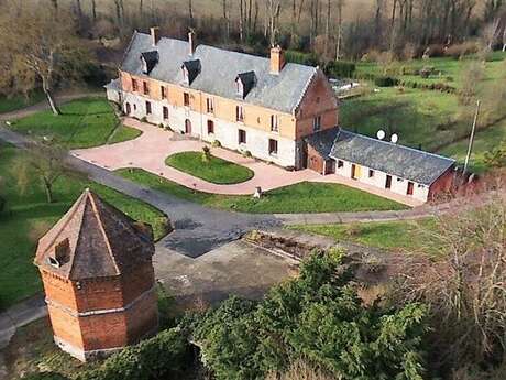 Le Manoir de Tessy Le Manoir de Tessy