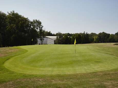 PITCH & PUTT