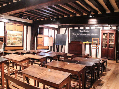 Exposition - Enfants et alcools : normes, éducation, prévention