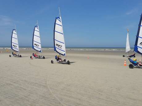 Initiation au char à voile sur la Côte d’Albâtre