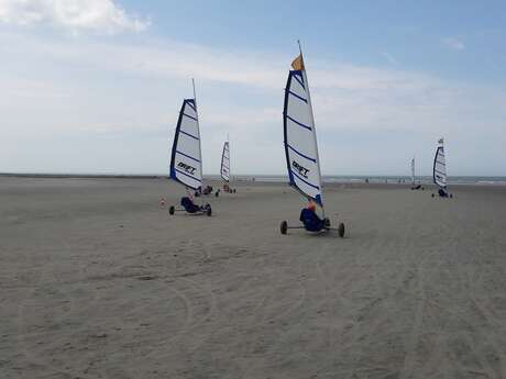 Initiation au char à voile sur la Côte d’Albâtre