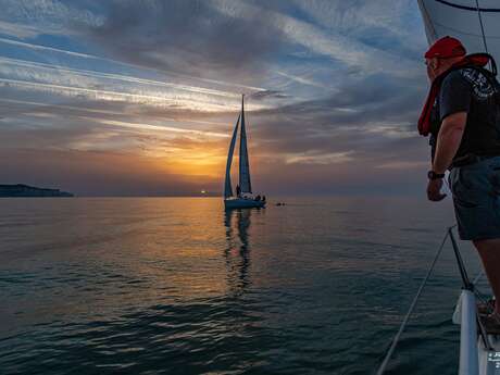 Sortie coucher de soleil en mer