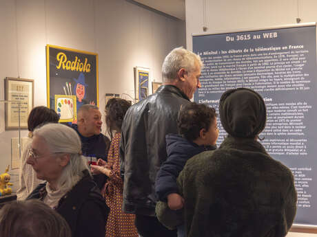 « Tous branchés ! De la radio au smartphone : histoire des télécommunications » - Visite guidée de l’exposition temporaire par les commissaires