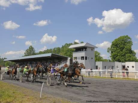 Hippodrome du Mont Louvet