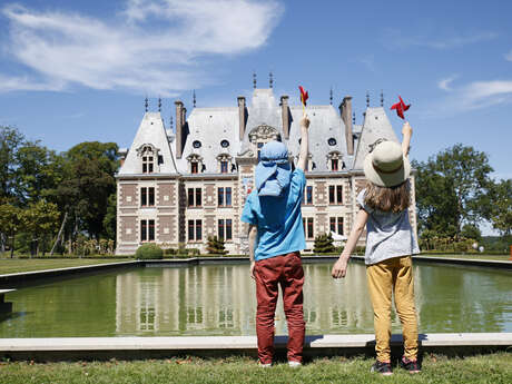 Mômes au château ... venez buller !