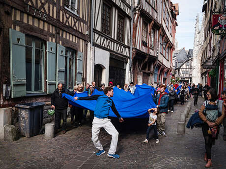 Déambulation sensible : Red Street Pantone