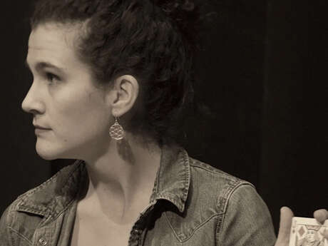 Théâtre : Je suis 52