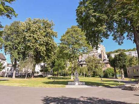 Minute patrimoine : Les 1001 vies du pavillon Grosos