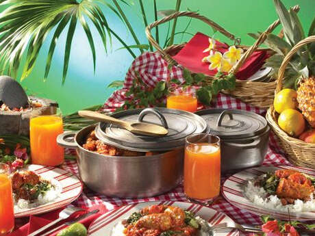 Escapade Créole: Cours de cuisine Antillaise + Atelier Cocktails autour du Rhum