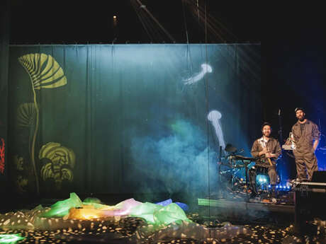 Conte musical et visuel : Sous les mers