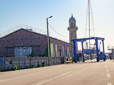 Visite guidée : Les hangars, témoins d’un port en mutation