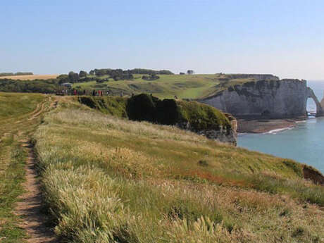 Rando-patrimoine : La falaise d’Amont
