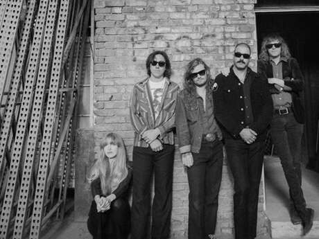 Concert : The Mystery Lights + Jessica93 + Forever Pavot