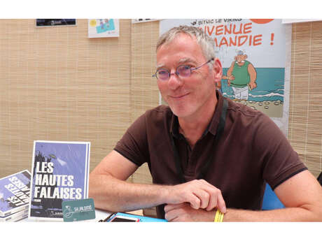 Séance de dédicace avec Pierdu