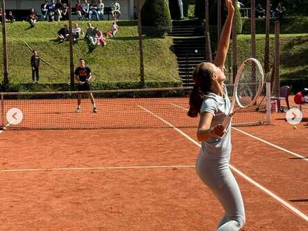 [Centenaire du Club de Tennis]