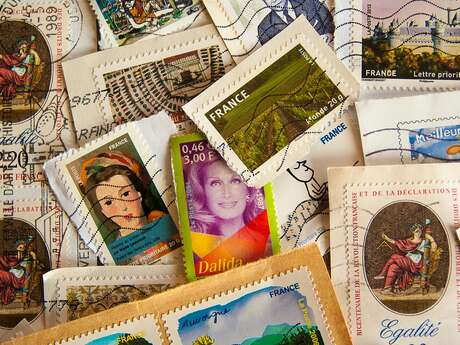 [Bourse de collection] Timbres & cartes postales anciennes