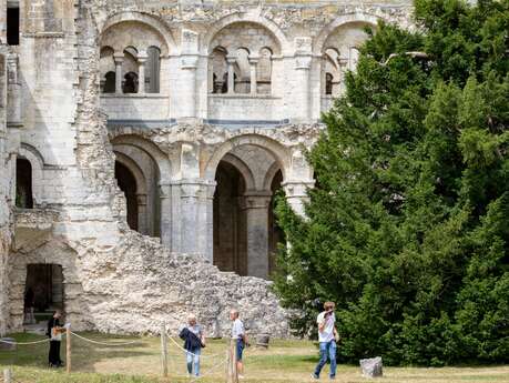 Visite guidée de l'abbaye de Jumièges