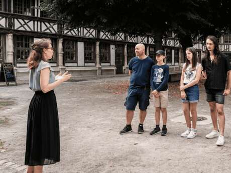 Visite guidée de Aître Saint-Maclou