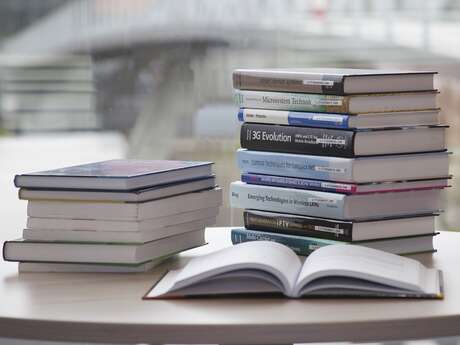 Mad Books