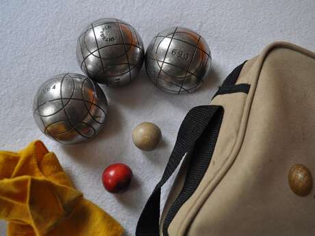 Concours de pétanque souvenir "Nonoss" à Aumale