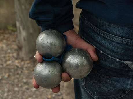 Concours de pétanque à Foucarmont