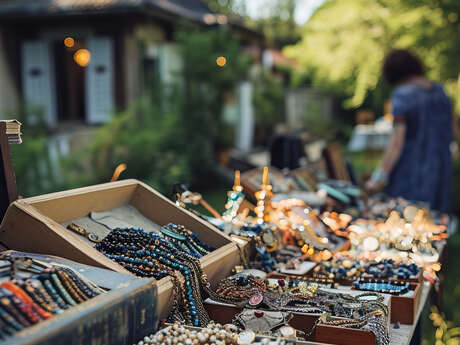 Marché artisanal - Artisans-en-folie