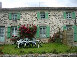 Gîte "La Rambaudière 1 - Les Tournesols"