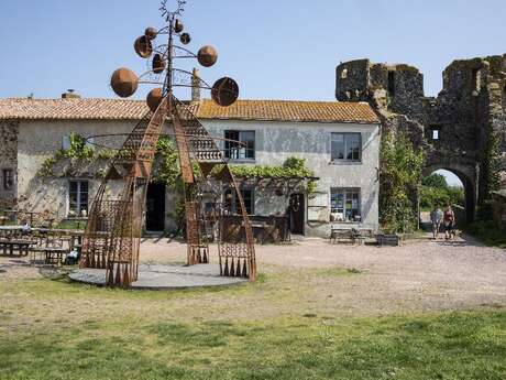 Château de Sanzay
