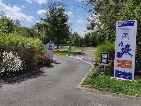 Aire Camping-car Park de La Forêt-sur-Sèvre