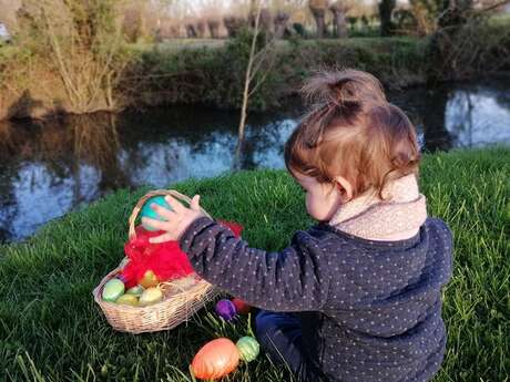Chasse aux oeufs à l'embarcadère