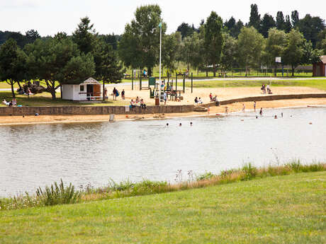 Je fais du pédalo ou du canoë en famille