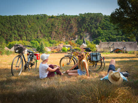 La Vélobuissonnière : Saint-Léonard-des-Bois < > Fresnay-sur-Sarthe