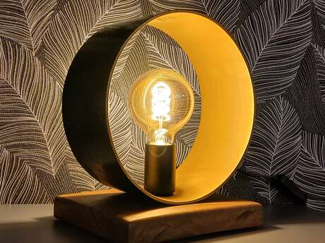 Exposition « Décoration en métal, esprit de printemps »