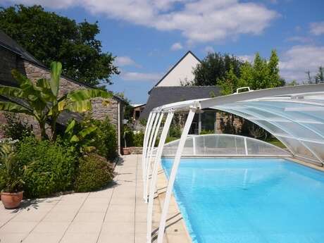 gite 90m2 avec piscine dans parc de Brière