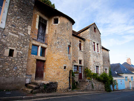 PARCE-SUR-SARTHE PETITE CITE DE CARACTERE PARCE-SUR-SARTHE PETITE CITE DE CARACTERE