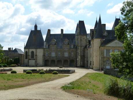 CHATEAU DU ROCHER