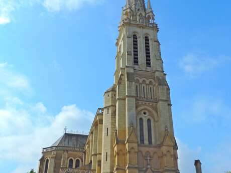 Basilique Notre Dame du Chêne