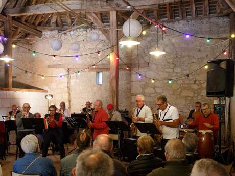 APRÈS-MIDI CABARET À BAUGÉ