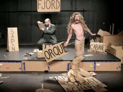 Cabaret de cartons "Les Gros patinent bien"