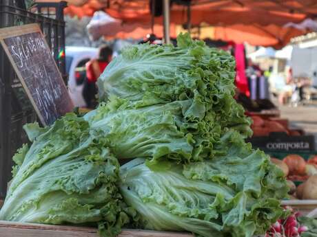 Marché le samedi matin à Précigné