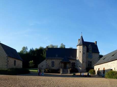 MANOIR DE PIERRE FONTAINE